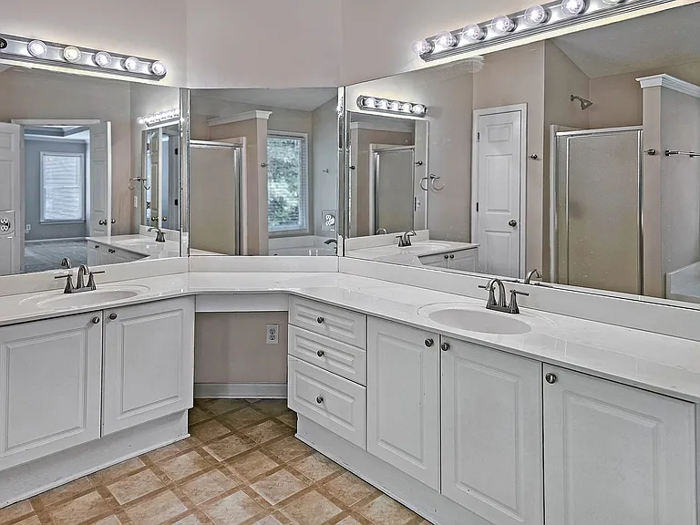 4166 Havenwood Ct NW — Photo 22