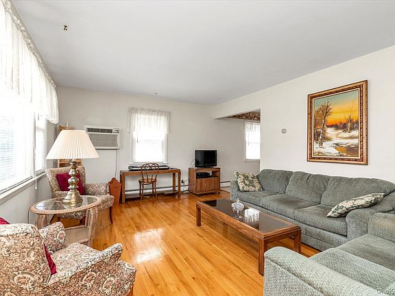 5th image of 3 Avenue B
