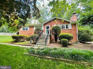 6005 Saint John Dr, Alexandria, VA 22310