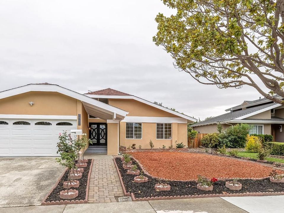 1st image of 4568 Delores Dr