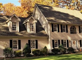 38 Heather Ln, North Granby, CT 06060