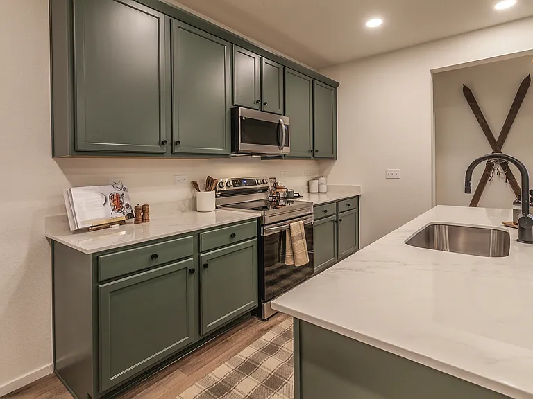812 Galloway Dr — Photo 9