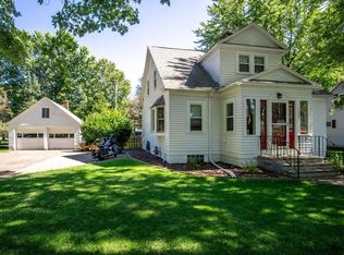 1526 Wilson St NE, Menomonie, WI 54751