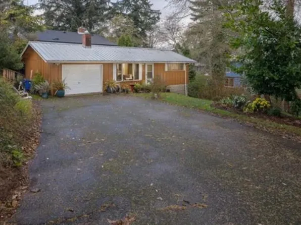 (undisclosed Address), Newport, OR 97365