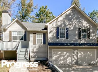 9287 Whaleys Lake Ln, Jonesboro, GA 30238