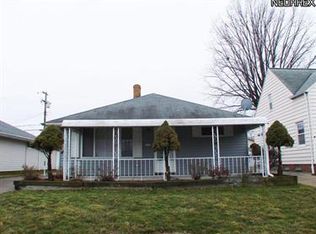 32002 Pendley Rd, Willowick, OH 44095