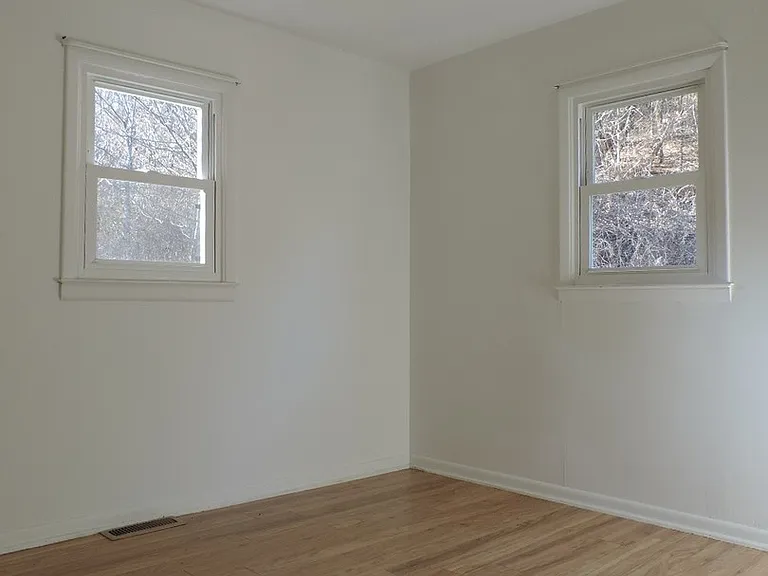 282 Hill Dr — Photo 17