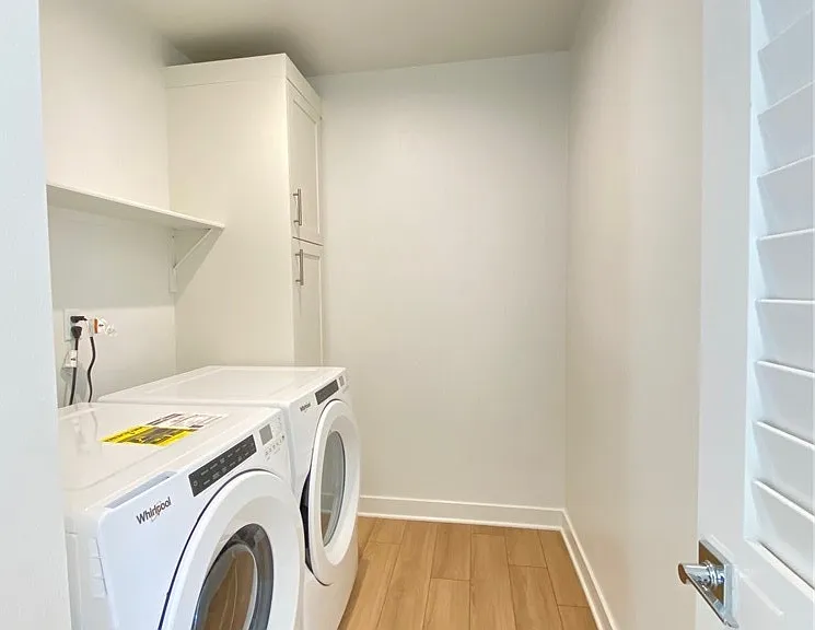 1110 Urbana St — Photo 19