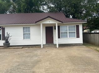 203 W Adams St APT A, Lincoln, AR 72744
