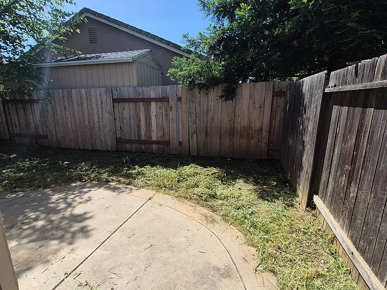 8836 Avalon Hills Way — Photo 2