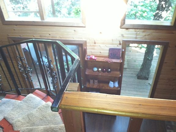 2nd image of 15320 Hill Dr