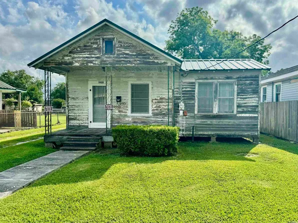3855 Francis St, Berwick, LA 70342