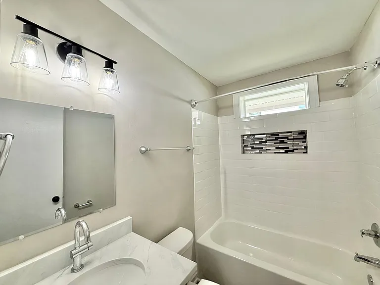 615 Burlington Ave 2 UNITS — Photo 10
