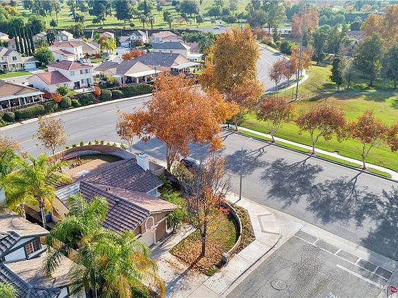 5th image of 2595 Shady Glen Ln