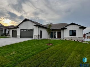 (Undisclosed Address), Sioux Falls, SD 57110
