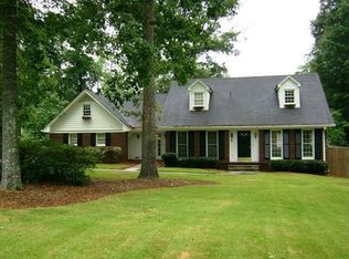 4698 Cambridge Dr, Dunwoody, GA 30338