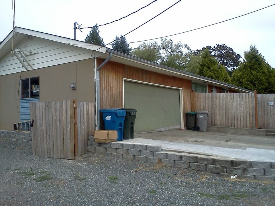 2nd image of 11624 SE Kent Kangley Rd