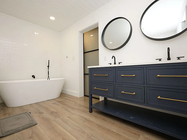 2419 Rocky Shores Dr — Photo 26