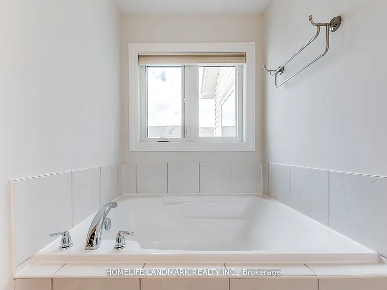 7 Marshview Ave — Photo 14