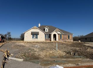 126 Fossil Canyon Dr, Rhome, TX 76078