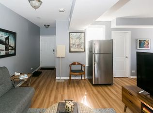 1140 W 18th St #3R, Chicago, IL 60608