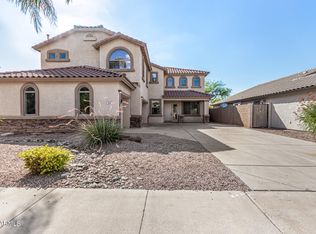 206 E Clairidge Dr, San Tan Valley, AZ 85143