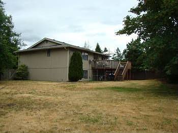 5th image of 9214 159th Pl E