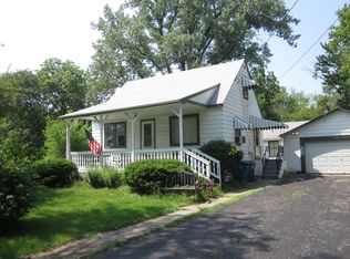 114 79th St, Willowbrook, IL 60527