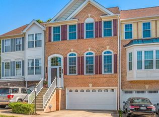 20661 Glenmere Sq, Sterling, VA 20165