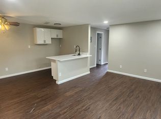 3305 Henninger Rd APT 203, Cleveland, OH 44109