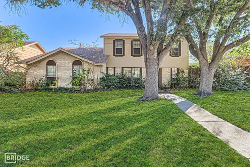 303 Trailridge Dr Photo 1
