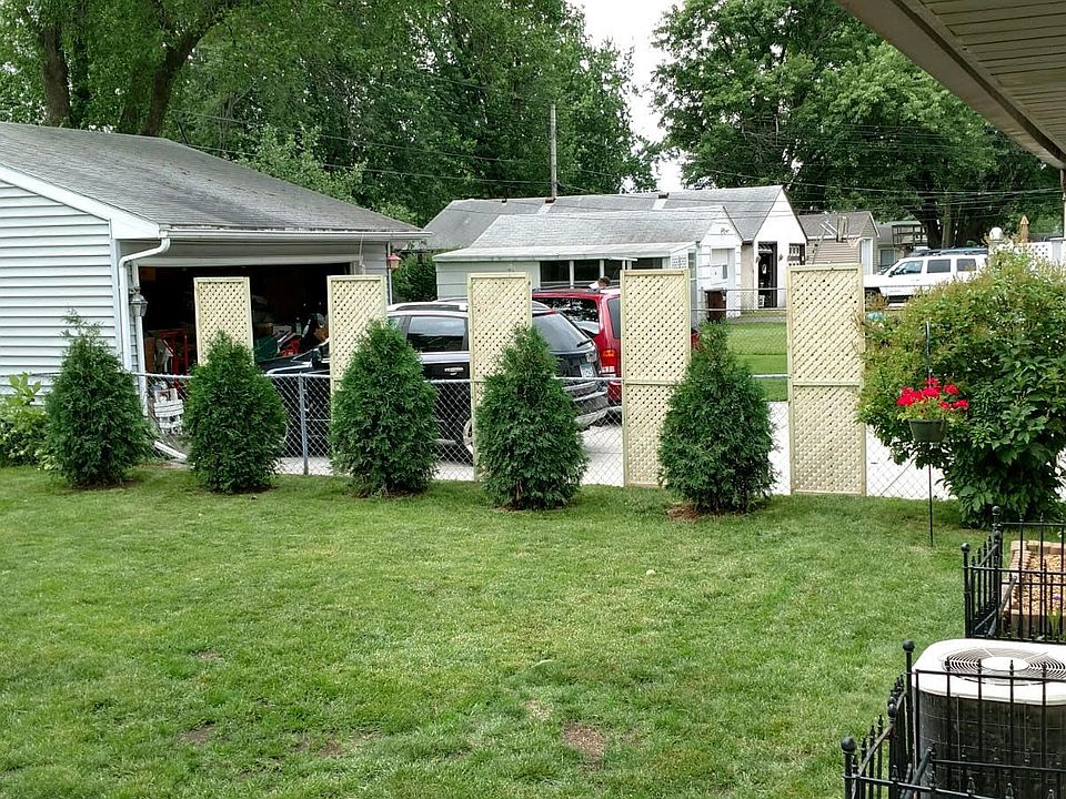 2nd image of 252 Poplar Dr