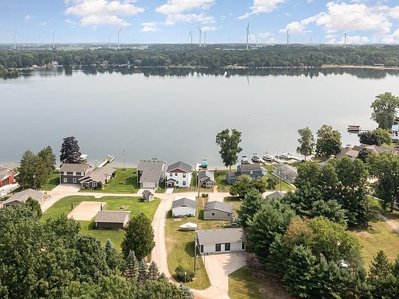 5th image of 5734 Lake Shore Dr