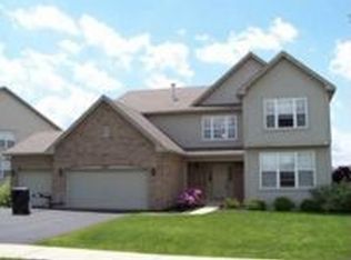 2812 Forest Creek Ln, Naperville, IL 60565