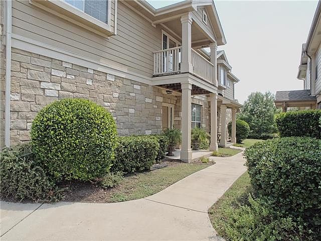 2nd image of 16100 Great Oaks Dr #1701