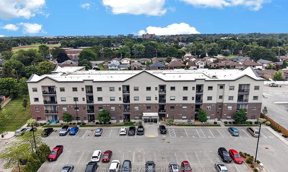 1st image of 8475 Wyandotte St E #311