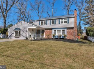 8715 Maple Ave, Pennsauken, NJ 08109