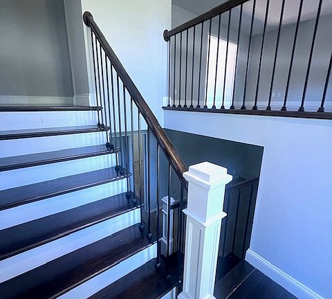 3rd image of 2601 Oakmont Ct