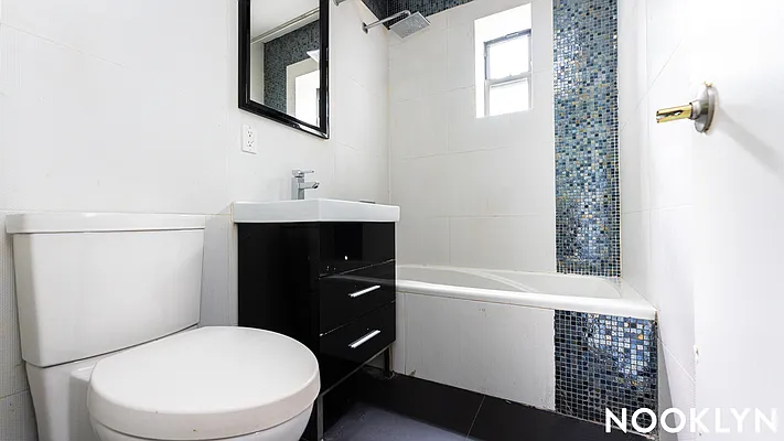 Rented by Nooklyn NYC LLC | media 36