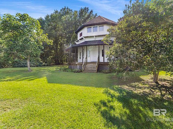 2nd image of 9165 Charlotta Ln
