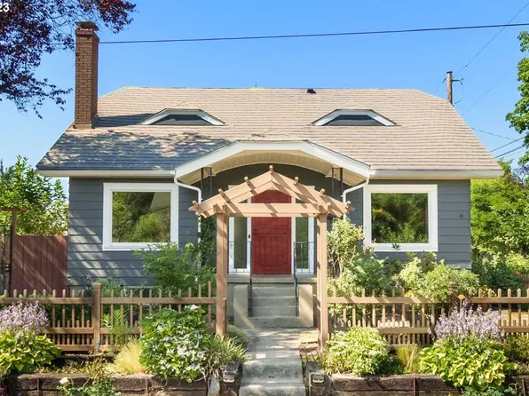 1435 SE Lafayette St, Portland, OR 97202