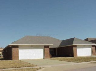 2811 W Silverleaf St, Springfield, MO 65807