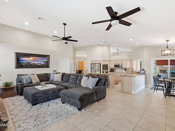 3rd image of 7228 W EUGIE Avenue