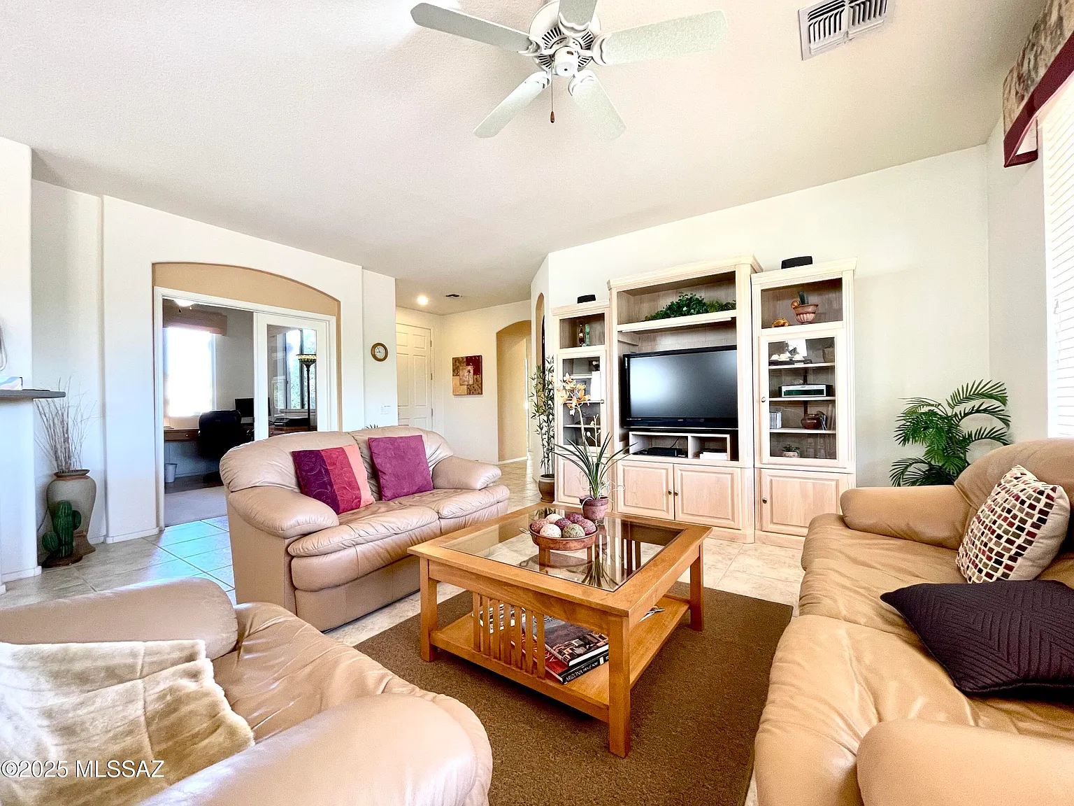 2 bed, 2.0 bath, 1619 sqft, $1,950 — Photo 3