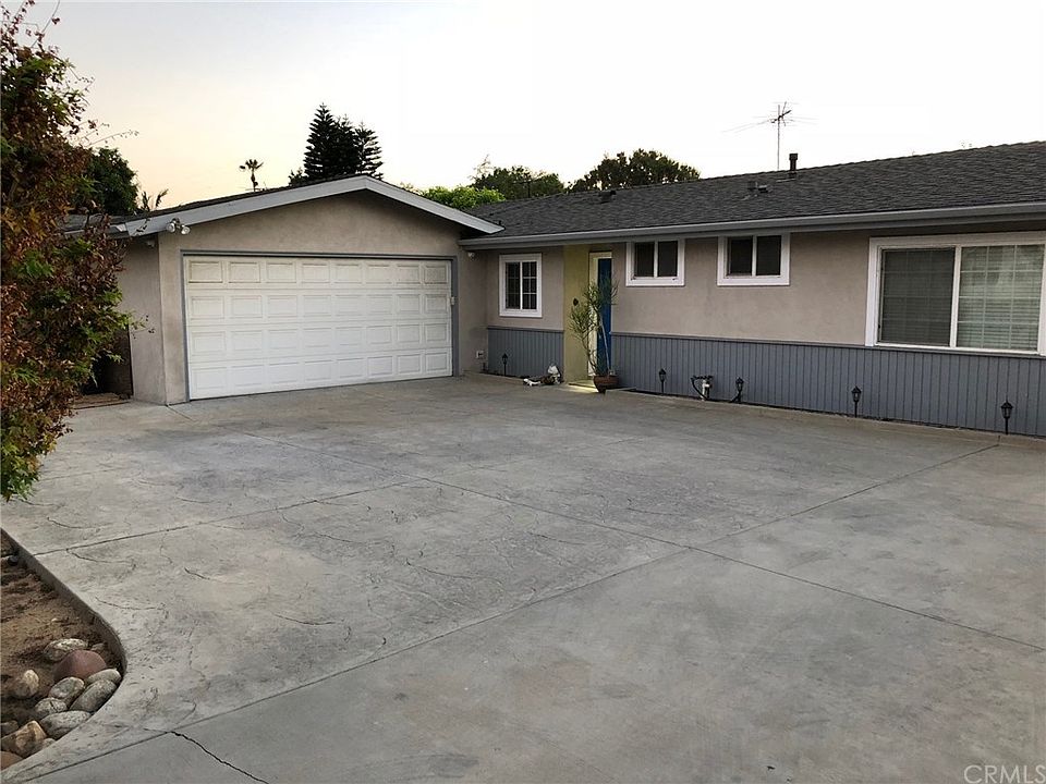 1st image of 2661 S 10th Ave