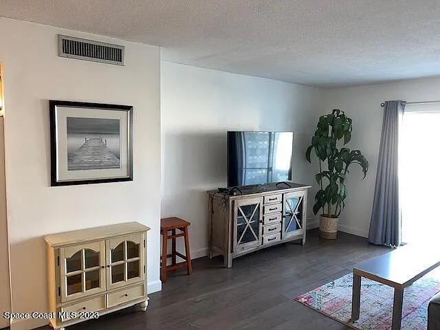 4800 Ocean Beach Blvd #326 — Photo 4