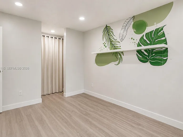 525 NW 100th Ct #525 — Photo 22