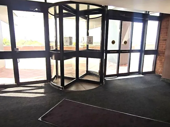 133 Harmon Cove Tower image 35 of 40