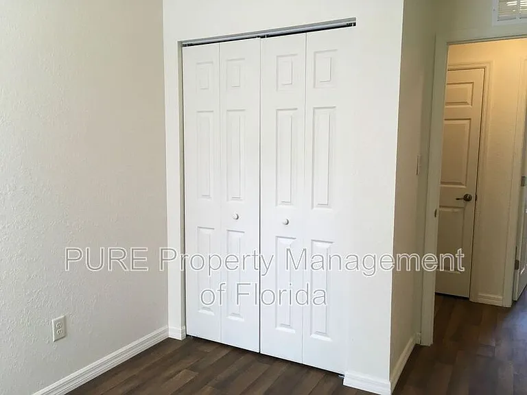 4700 NE 22nd Ave — Photo 18