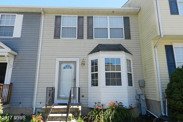 1st image of 347 Lindera Ct